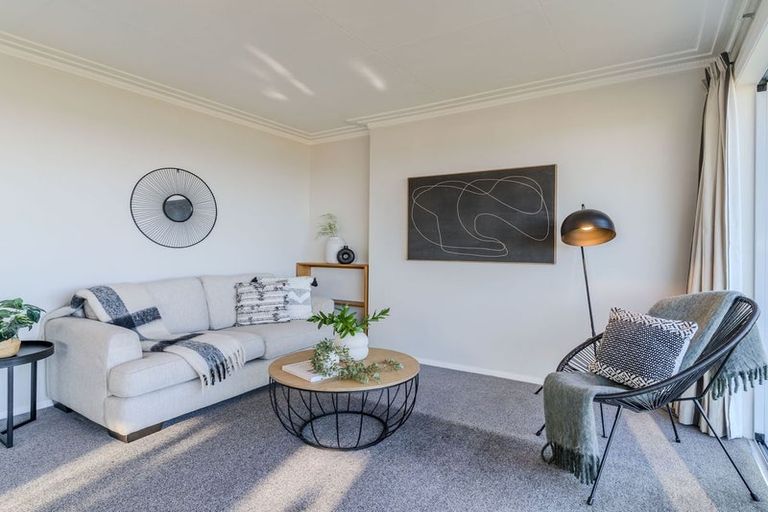 Photo of property in 14 Seaview Terrace, Kew, Dunedin, 9012