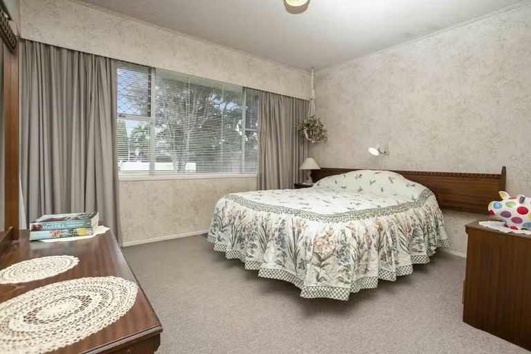 Photo of property in 6 Edmund Hillary Avenue, Papakura, 2110