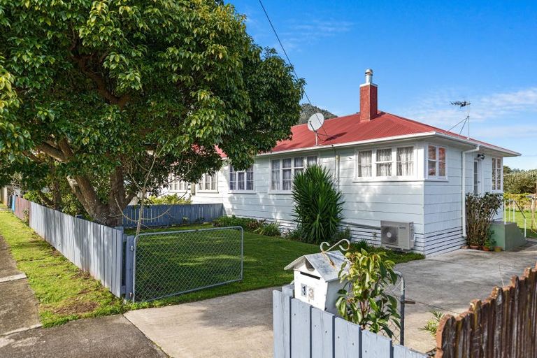 Photo of property in 13 Bracken Avenue, Te Aroha, 3320