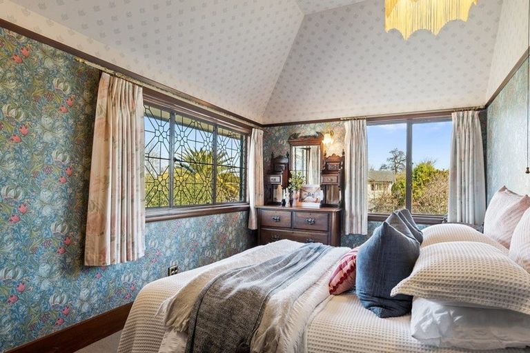 Photo of property in 283 Papanui Road, Merivale, Christchurch, 8052