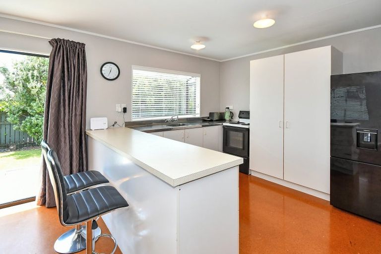 Photo of property in 13b Youngs Road, Papakura, 2110
