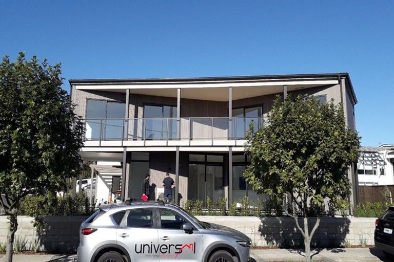 Photo of property in 2 Liquidambar Drive, Hobsonville, Auckland, 0616