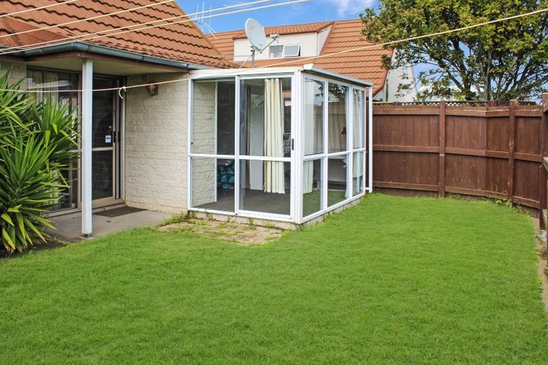 Photo of property in 576 Main Street, Palmerston North, 4410