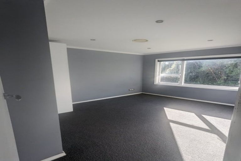 Photo of property in 83 Helston Road, Paparangi, Wellington, 6037