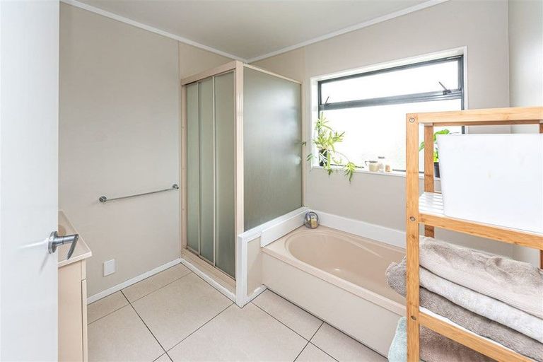 Photo of property in 15 Rangitatau Road West, Pakaraka, Wanganui, 4574