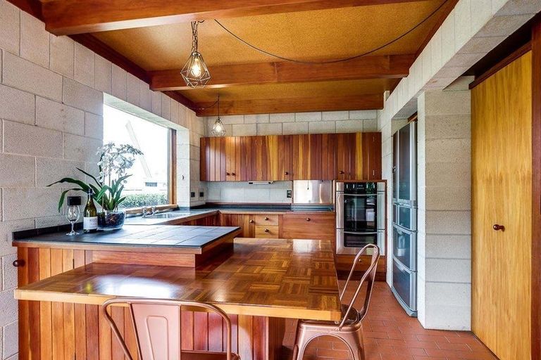 Photo of property in 29 Mckeefry Avenue, Greenmeadows, Napier, 4112