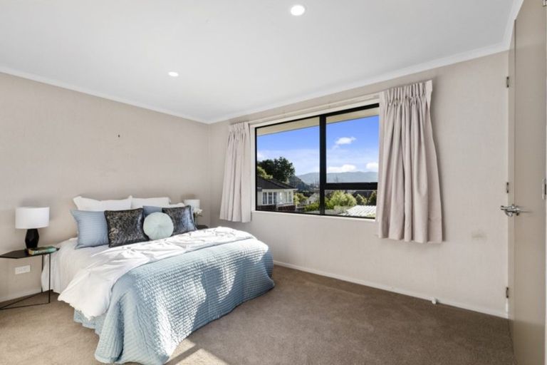 Photo of property in 35 Cleland Crescent, Naenae, Lower Hutt, 5011