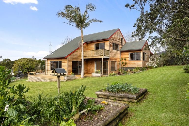 Photo of property in 3 Three Brothers Place, Warkworth, 0981
