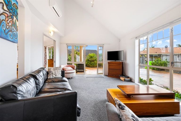 Photo of property in 40 Starlight Cove, Hobsonville, Auckland, 0618
