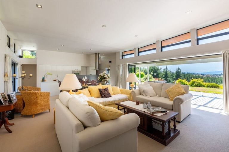 Photo of property in 370 Old Coach Road, Upper Moutere, 7173