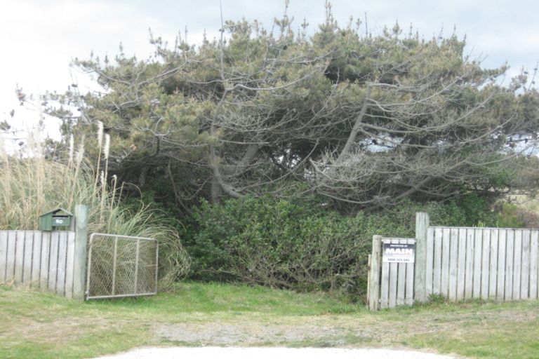 Photo of property in 80 Kahukura Avenue, Waitarere Beach, Levin, 5510