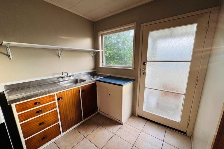 Photo of property in 3/9 Oxford Road, Manurewa, Auckland, 2102