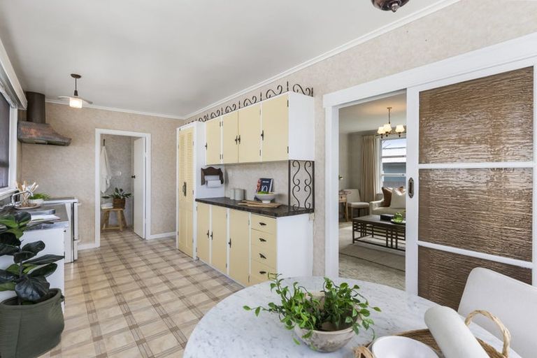 Photo of property in 11a David Street, Bayswater, Auckland, 0622