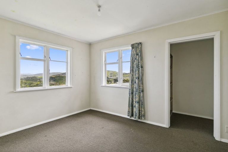 Photo of property in 109 Black Rock Road, Newlands, Wellington, 6037