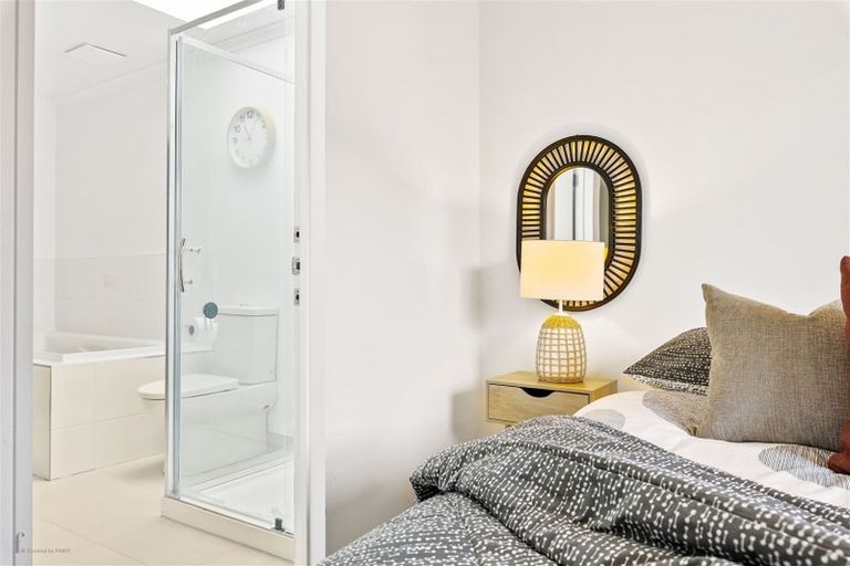 Photo of property in 2c Harakeke Road, Hobsonville, Auckland, 0616