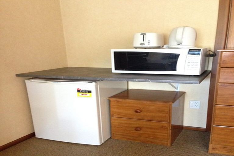 Photo of property in 52c Royal Terrace, Dunedin Central, Dunedin, 9016