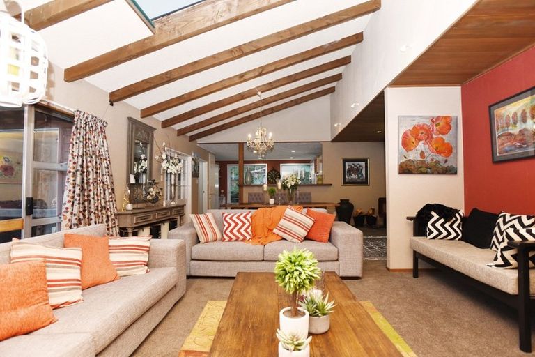 Photo of property in 44 Rakiura Parade, Otatara, Invercargill, 9879