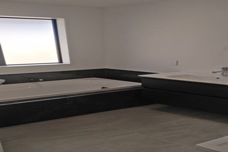 Photo of property in 6 Cam Mill Place, Rangiora, 7400