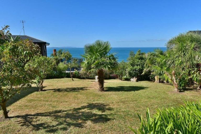 Photo of property in 3 Duncansby Road, Stanmore Bay, Whangaparaoa, 0932