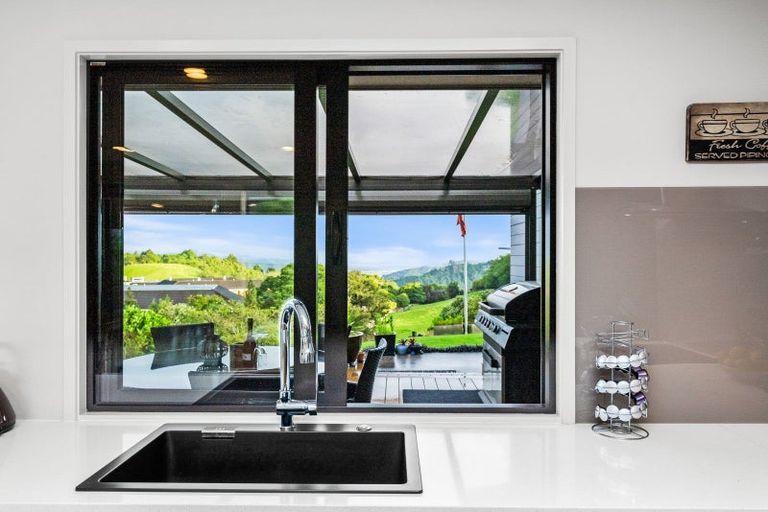 Photo of property in 24 Chatsfield Place, Te Kamo, Whangarei, 0112