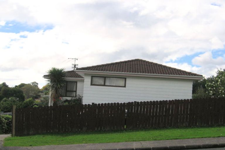 Photo of property in 119 Solar Road, Glen Eden, Auckland, 0602