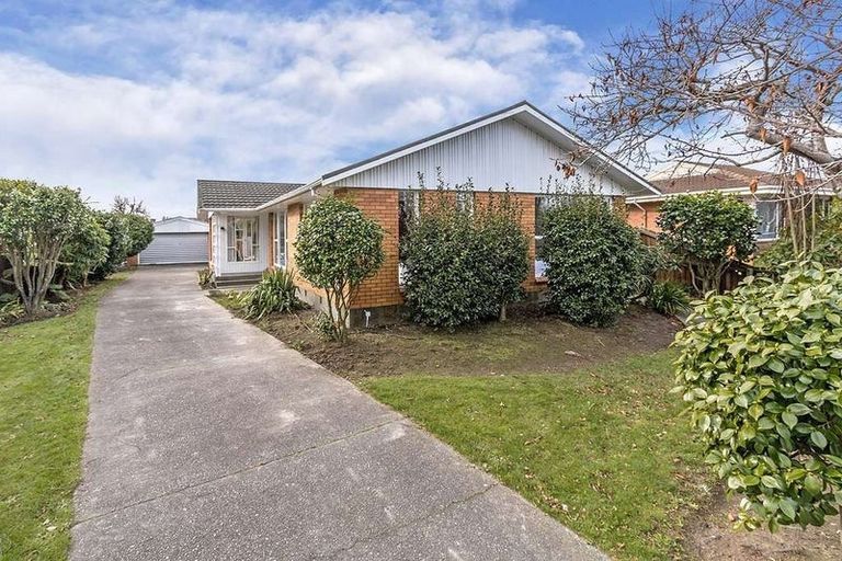 Photo of property in 14 Glenside Avenue, Ilam, Christchurch, 8041