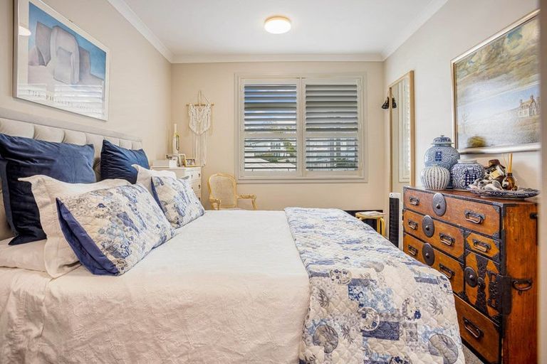 Photo of property in 106 Rewa Rewa Lane, Orewa, 0931