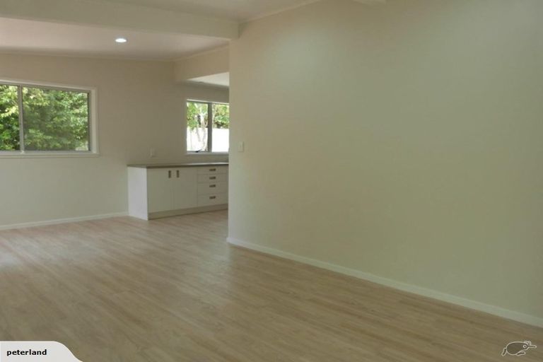 Photo of property in 12 Keirunga Road, Havelock North, 4130