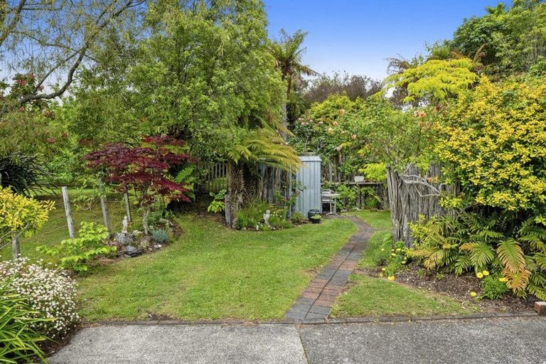 Photo of property in 25 Rangimoana Avenue, Motuoapa, Turangi, 3382