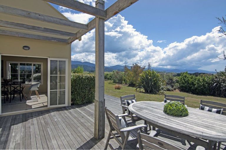 Photo of property in 202 Holdaway Road, Lower Moutere, Upper Moutere, 7175