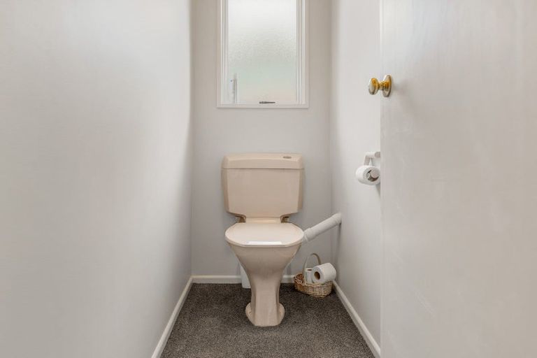 Photo of property in 10 Natalie Place, Harewood, Christchurch, 8051