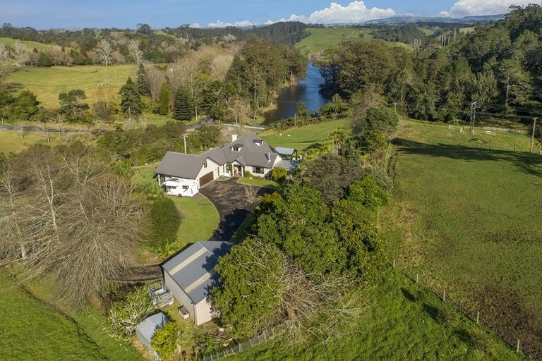 Photo of property in 135a Mclaren Falls Road, Omanawa, Tauranga, 3171