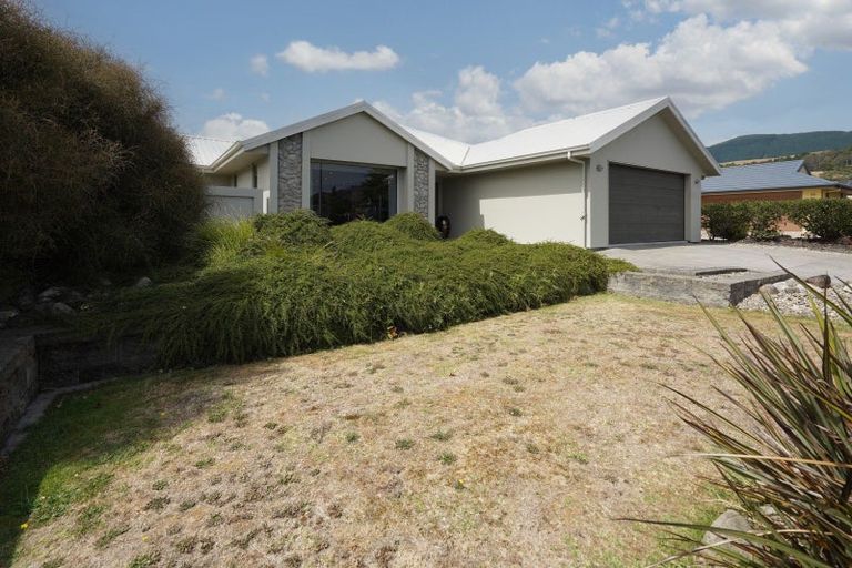 Photo of property in 107 Saxton Road East, Stoke, Nelson, 7011