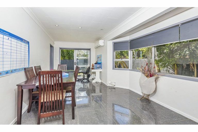 Photo of property in 4 Mcshane Street, Pukekohe, 2120