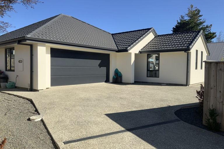 Photo of property in 61 Montebello Avenue, Stoke, Nelson, 7011