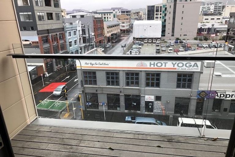 Photo of property in Monument Apartments, 5g/245 Wakefield Street, Te Aro, Wellington, 6011