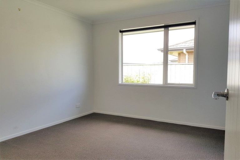 Photo of property in 4 Rawiri Drive, Bell Block, New Plymouth, 4312