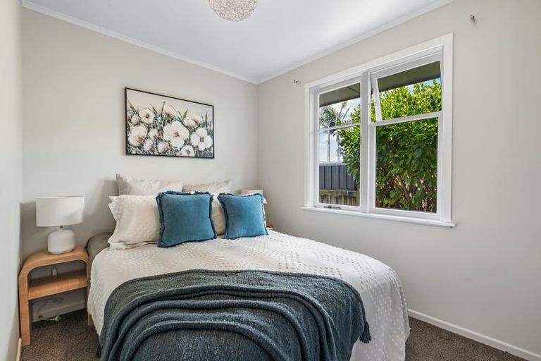Photo of property in 35 Tampin Road, Hillpark, Auckland, 2102
