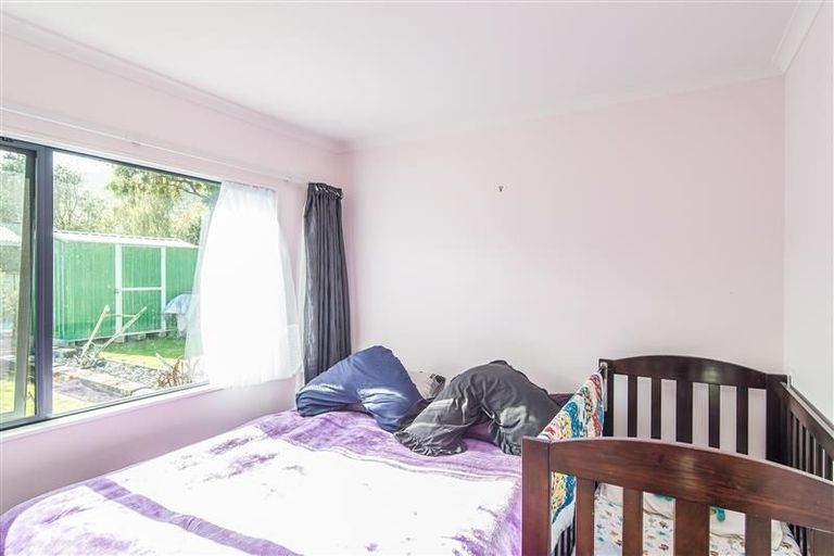 Photo of property in 19b Huia Street, Waikanae, 5036