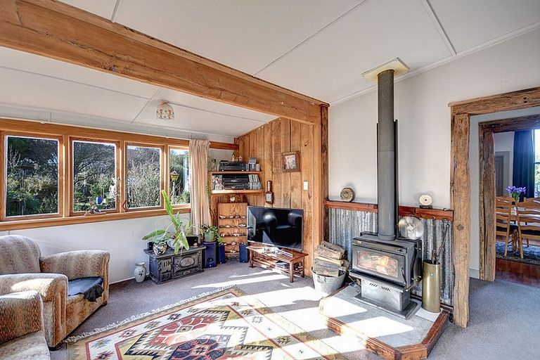 Photo of property in 68 Hall Road, Sawyers Bay, Port Chalmers, 9023