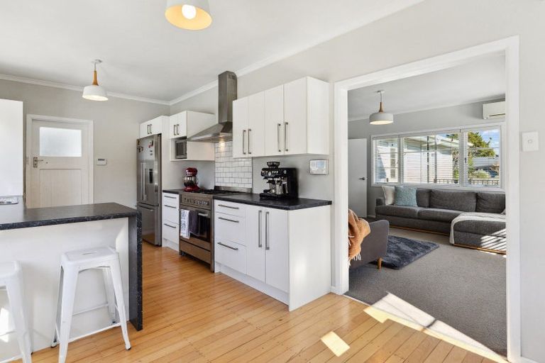 Photo of property in 24 Bretton Terrace, Hillcrest, Hamilton, 3216