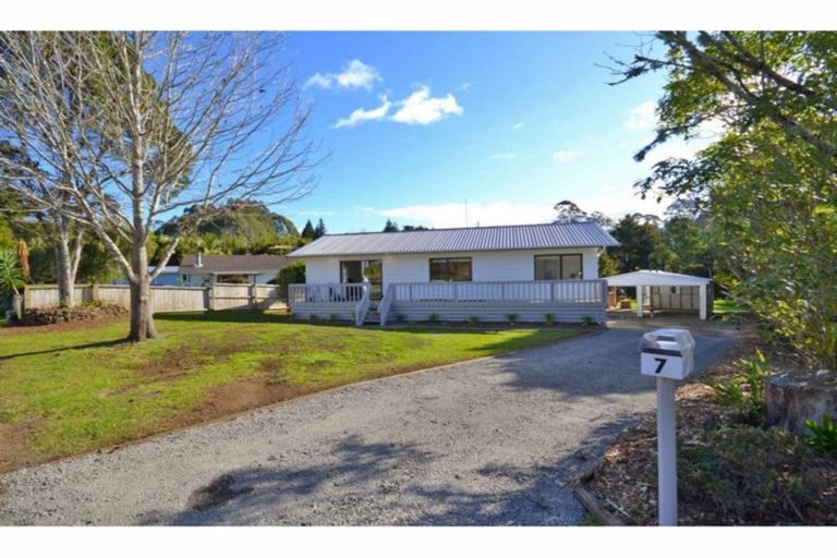 Photo of property in 7 Amokura Drive, Kerikeri, 0230