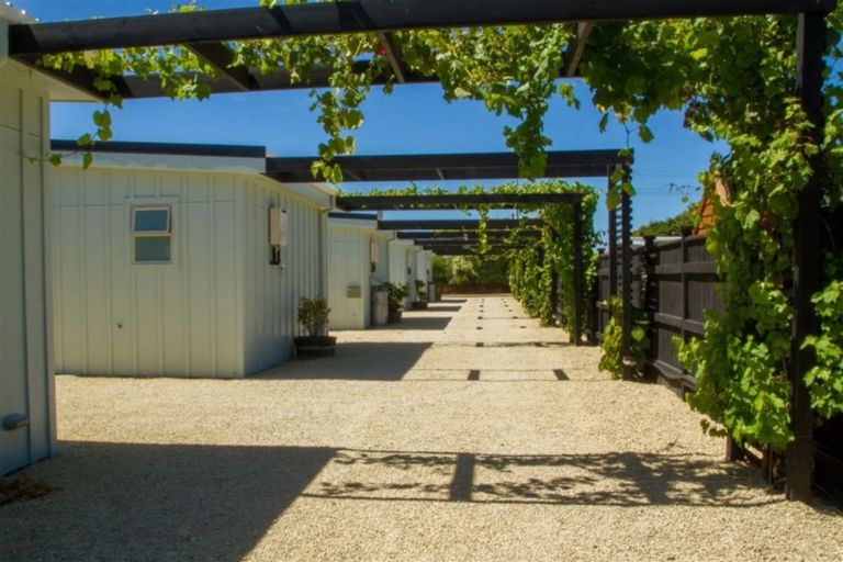 Photo of property in 24 Cologne Street, Martinborough, 5711