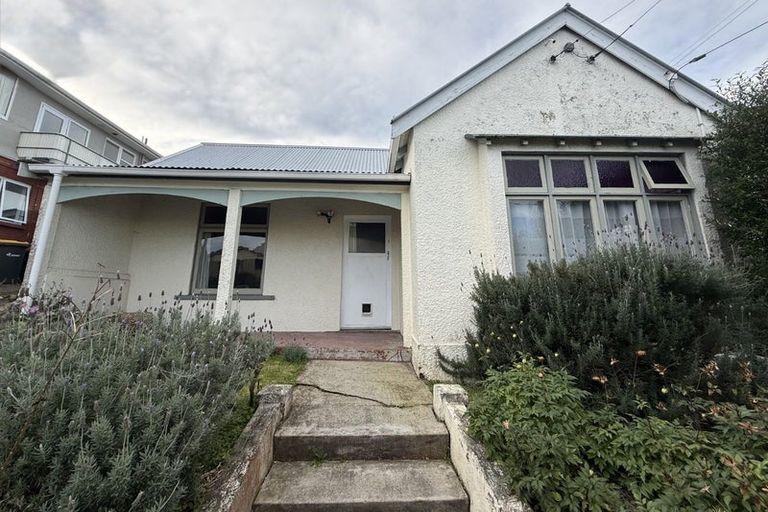 Photo of property in 48 Russell Street, Dunedin Central, Dunedin, 9016
