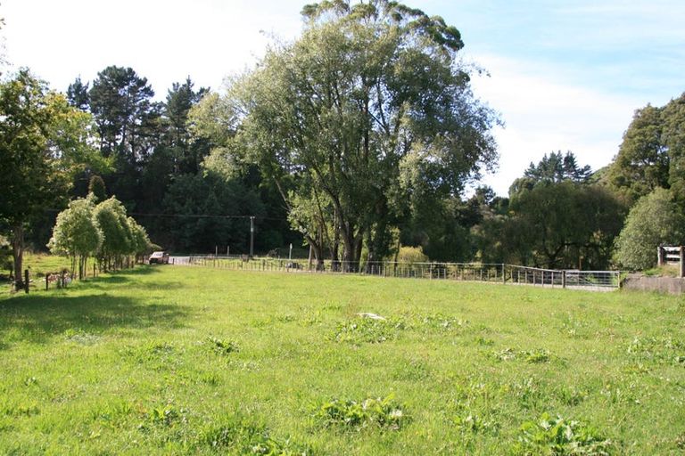 Photo of property in 1653 Mokau Road, Uruti, Urenui, 4379