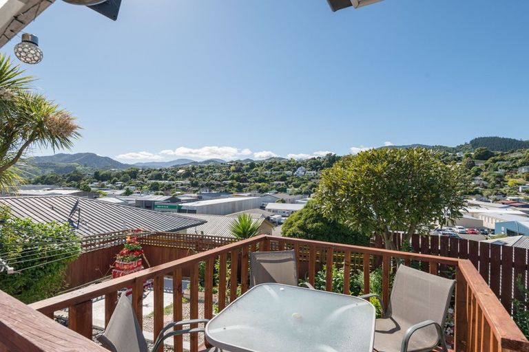 Photo of property in 15 Saint Anne Place, Toi Toi, Nelson, 7010