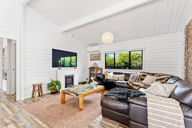 Photo of property in 105 Ladies Mile, Manly, Whangaparaoa, 0930