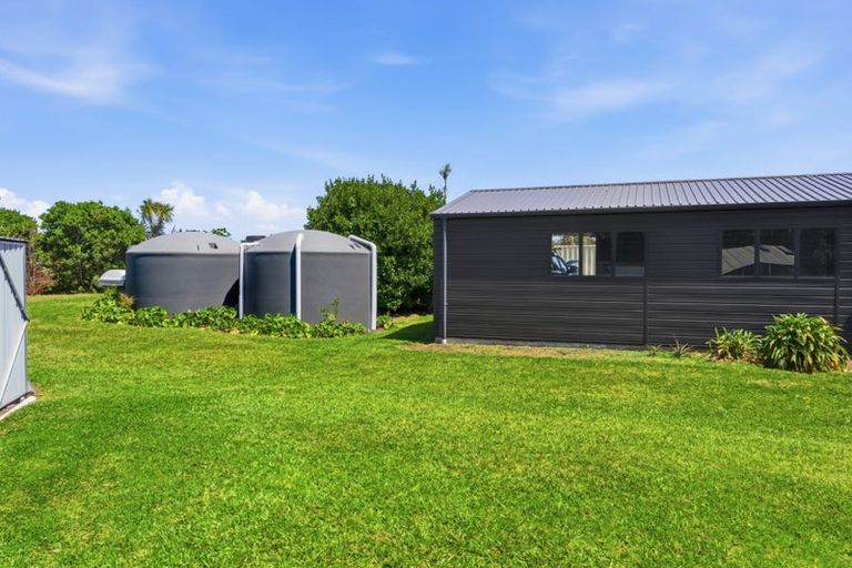 Photo of property in 4037b Far Road North, Pukenui, 0484