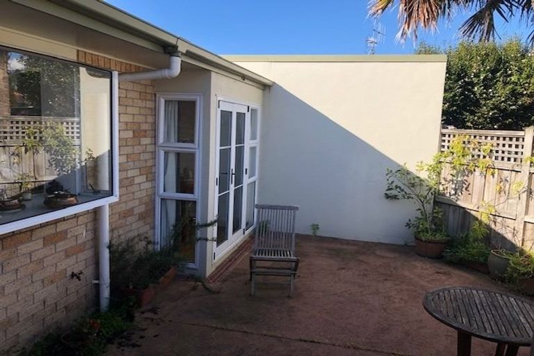 Photo of property in 16a Bristol Avenue, Brookfield, Tauranga, 3110