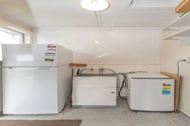 Photo of property in 9 Armstrong Street, Huntly, 3700